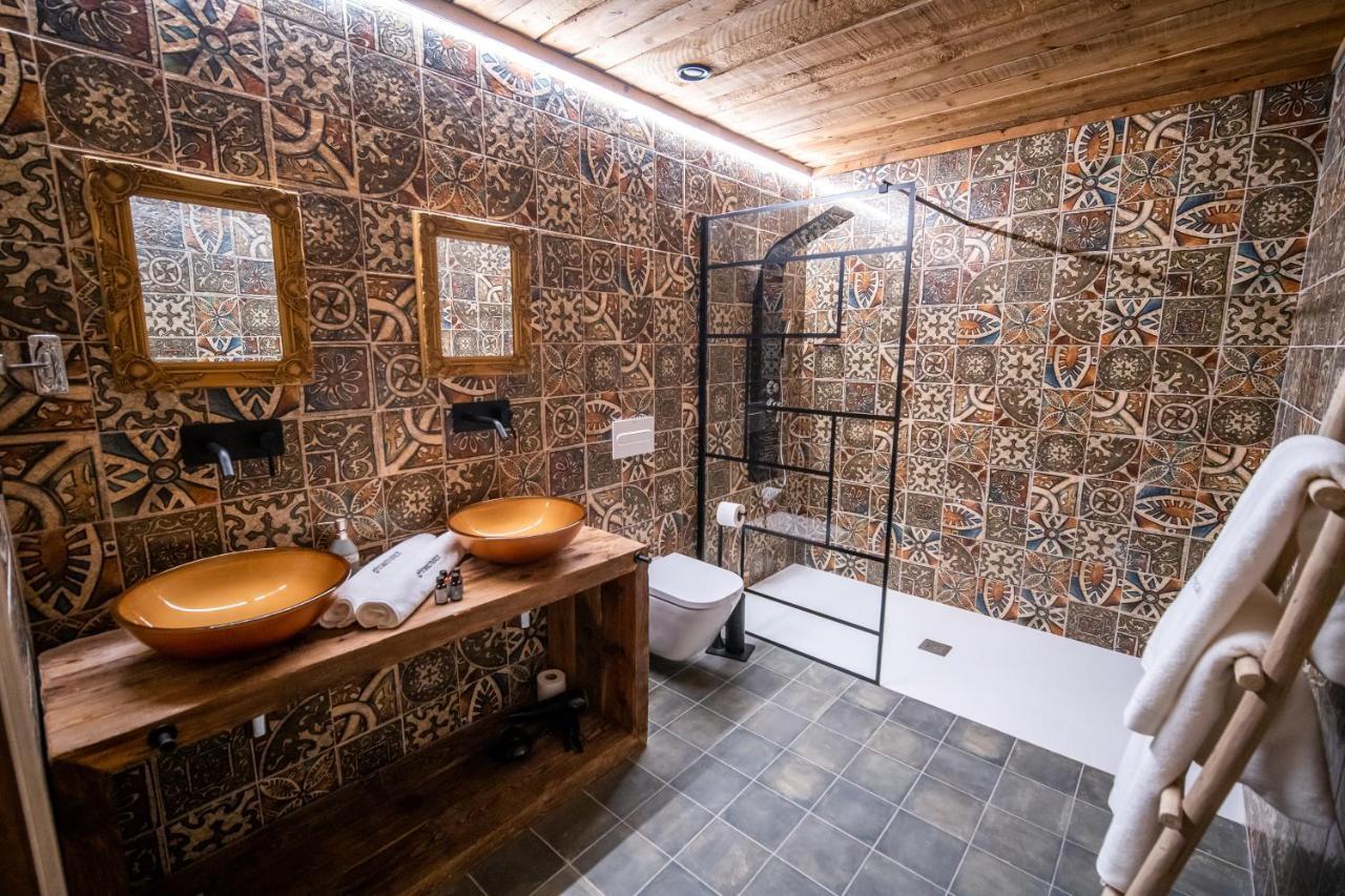Hotel Somnifabrik Valderrobres Buitenkant foto